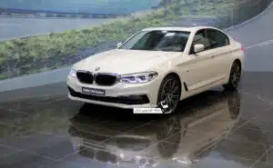 رونمایی از بی ام و سری 5 جدید توسط پرشیا خودرو