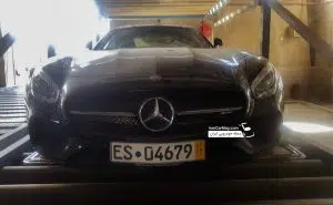 کدام خودروهای گرانقیمت در گمرک فرودگاه امام خمینی مانده اند؟