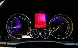 تست و بررسی فنی نسل پنجم فولکس واگن گلف در تهران