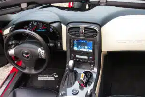 آزمایش رانندگی با شورولت کوروت C6 گذرموقت در تهران