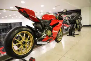 افتتاح گالری هشت، بهشت موتور و خودروهای کلاسیک + تصاویر اختصاصی و فیلم