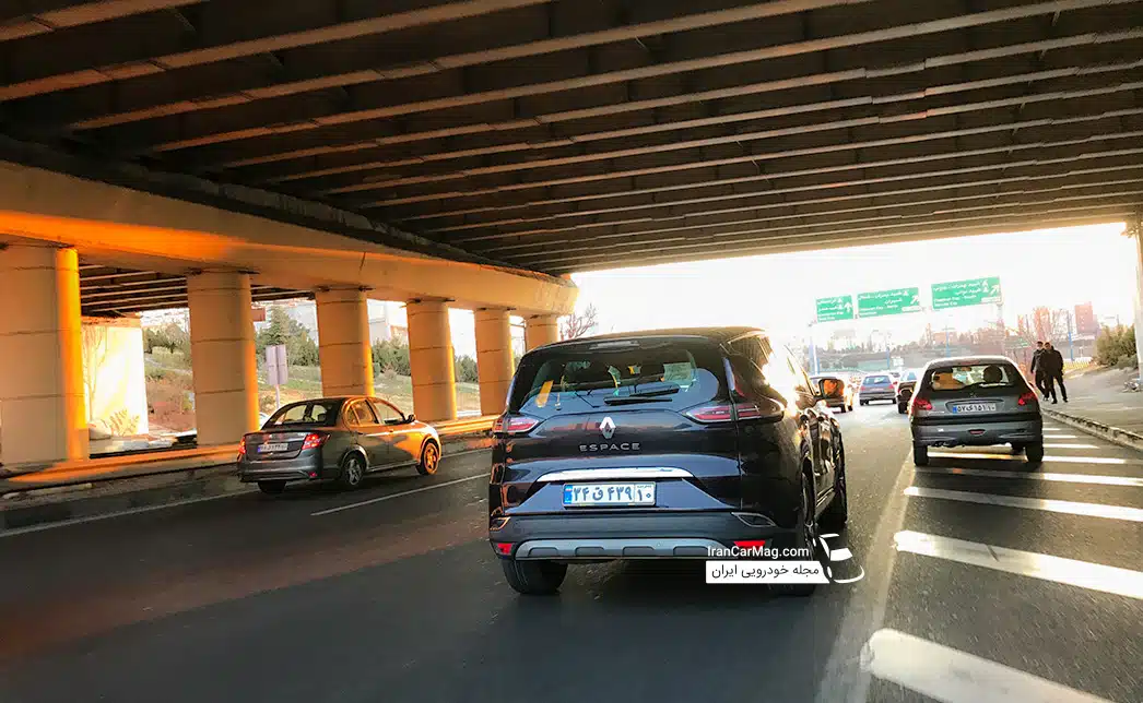 رنو اسپیس با پلاک ملی رویت شد+ تصاویر اختصاصی به تازگی تصاویری از یک دستگاه رنو اسپیس با پلاک ملی به دستمان رسیده است خودرویی که توسط شرکت نگین خودرو نماینده محصولات رنو در ایران وارد کشور شد.