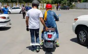 دوره همی وسپا سواران به مناسبت روز وسپا در تهران+ فیلم و عکس