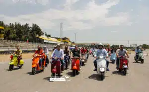 دوره همی وسپا سواران به مناسبت روز وسپا در تهران+ فیلم و عکس