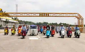 دوره همی وسپا سواران به مناسبت روز وسپا در تهران+ فیلم و عکس