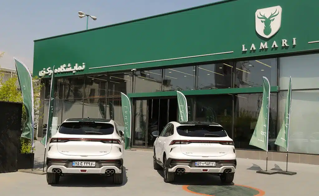 این مراسم در دفتر مرکزی آرین پارس موتور برگزار شد