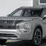 میتسوبیشی اوتلندر PHEV