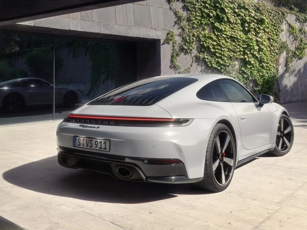 پورشه 911 کررا اس