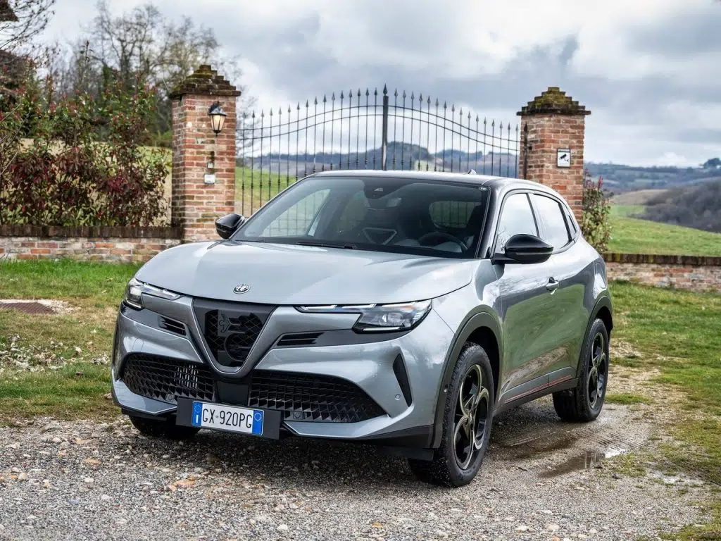 آلفارومئو جونیور