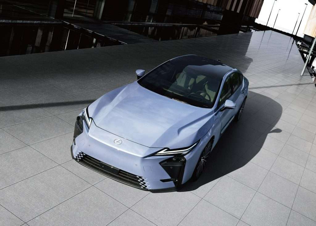 Lexus ES