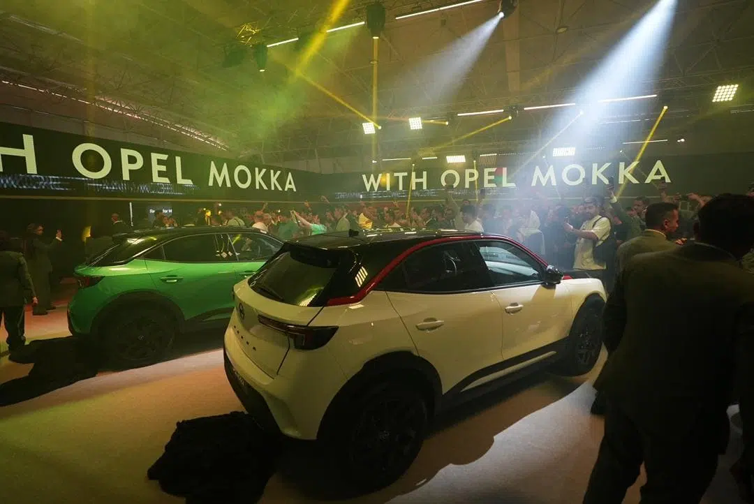 مصاحبه پرهام عظیمی عضو هیئت مدیره پرشیا خودرو: چالشها و دستاوردهای تولید و واردات در سال 1404