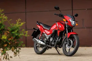 هوندا CB125F مدل ۲۰۲۶؛ پادشاه جدیدِ کم‌مصرف‌ها با چهره‌ای مدرن