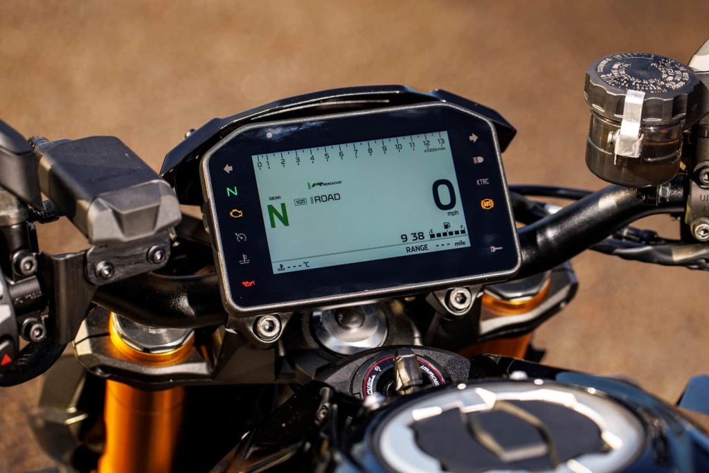 امکانات کاوازاکی Z1100 SE