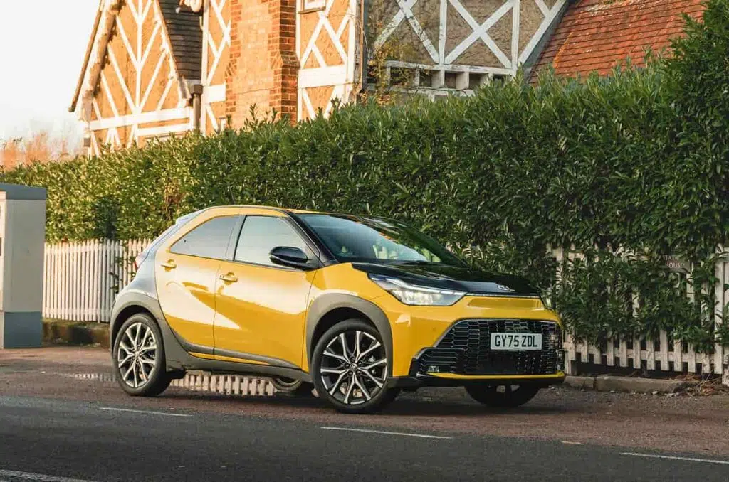 تویوتا آیگو ایکس