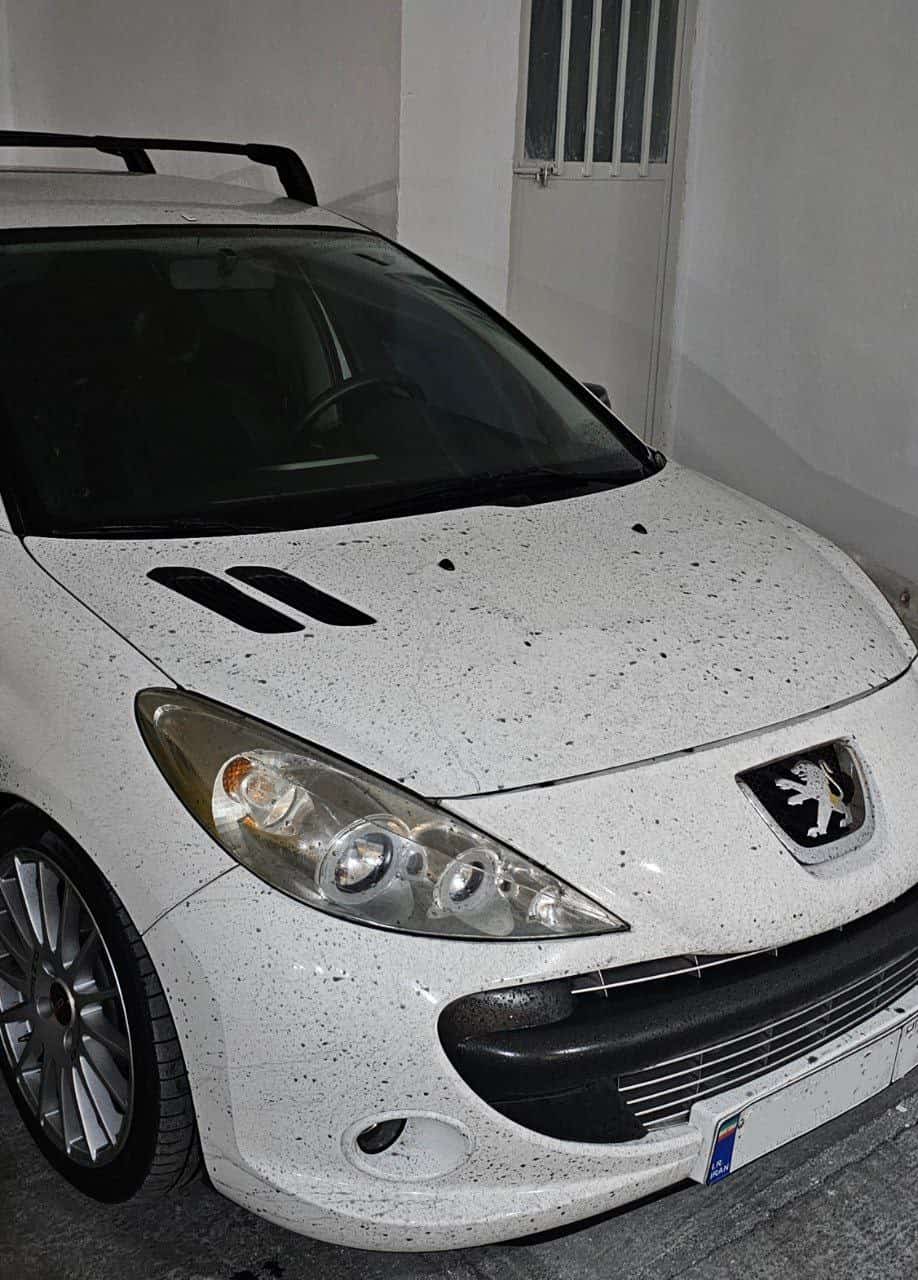 باران اسیدی چیست و چه آسیبی به خودرو وارد میکند؟ بررسی خطرات آن برای خودروی و 9 روش محافظت از ماشین