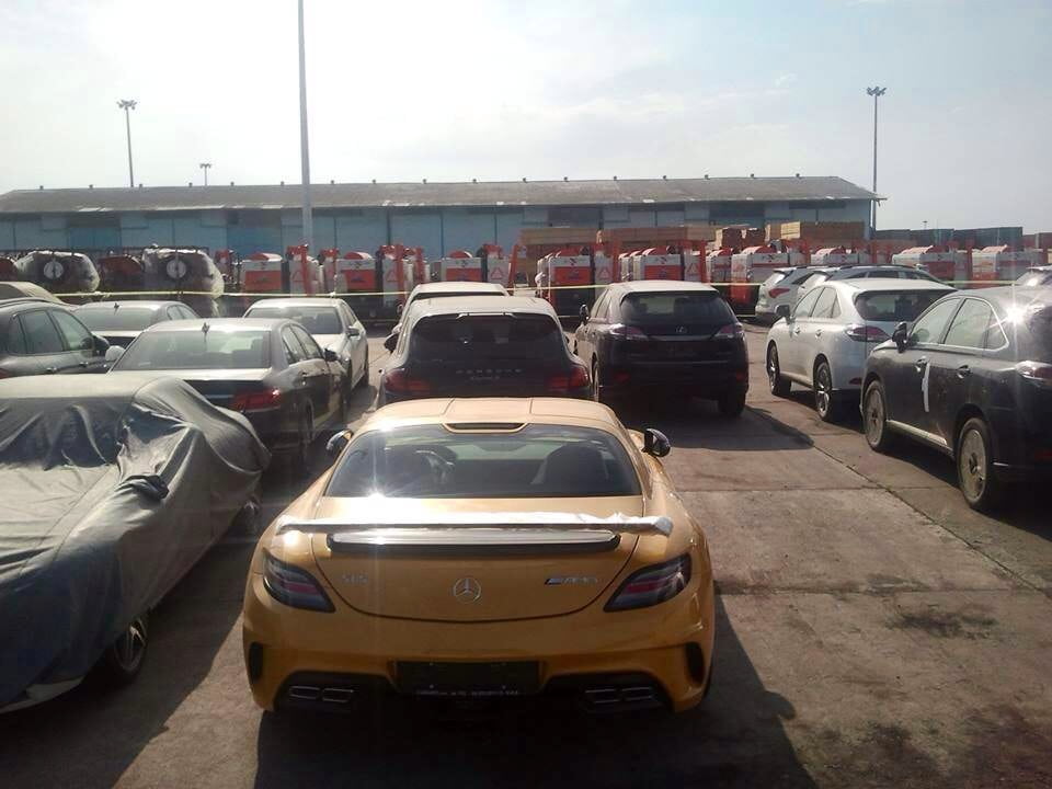 مرسدس بنز SLS AMG بلک سریز زرد 8 سیلندر؛ خاصترین و گرانترین بنز پلاک ملی ایران + عکس