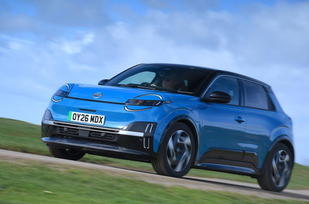 نیسان میکرا