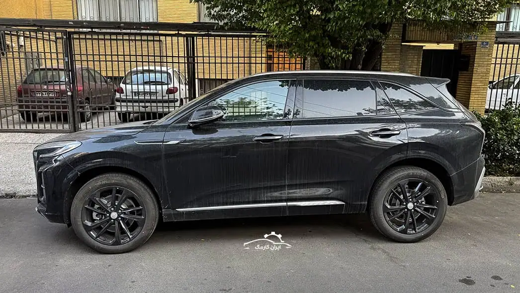خودرو سفیر R7 محصول جدید ایران خودرو با پلاک گذرموقت در تهران رویت شد