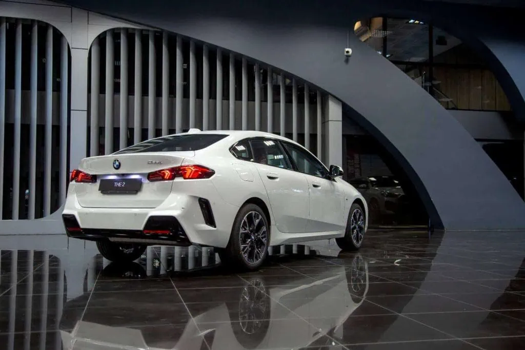 آغاز فروش اقساطی BMW 225L M Sport مدل 2025 توسط پرشیا خودرو؛ اقساط 6 ماهه بدون سود و 12 ماهه