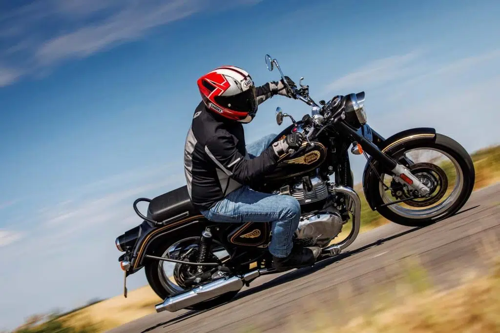 رویال انفیلد Bullet 650