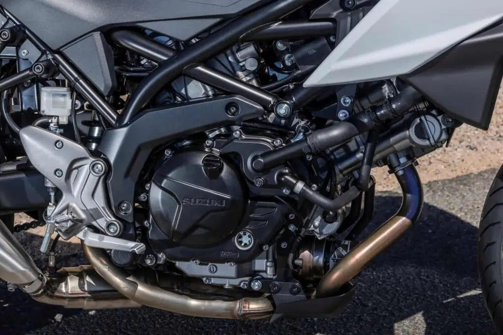 پیشرانه ۶۴۵ سیسی V-Twin