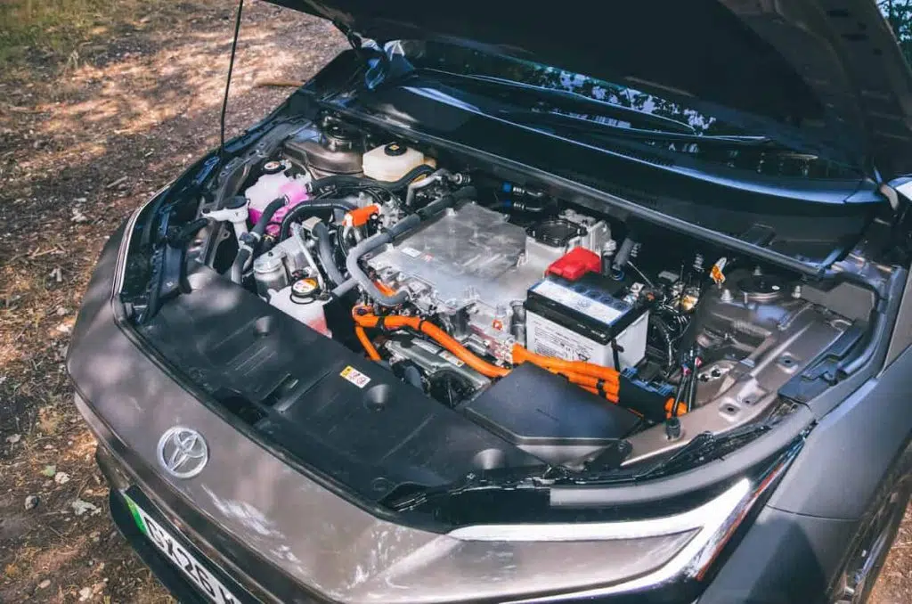 پیشرانه برقی تویوتا bZ4X Touring