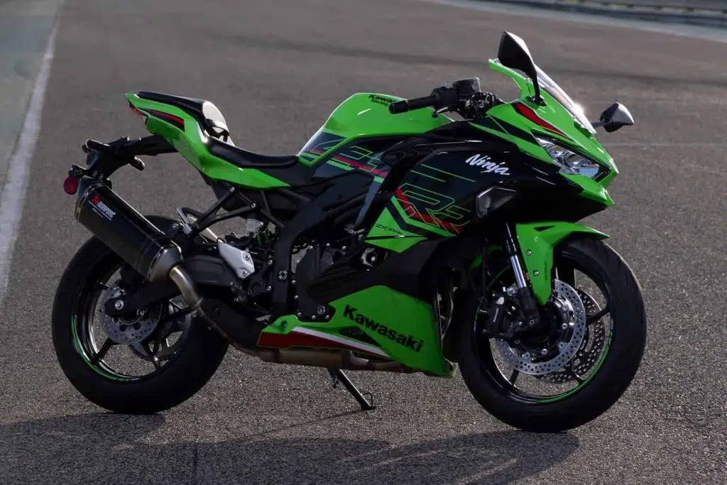 کاوازاکی Ninja ZX-4RR